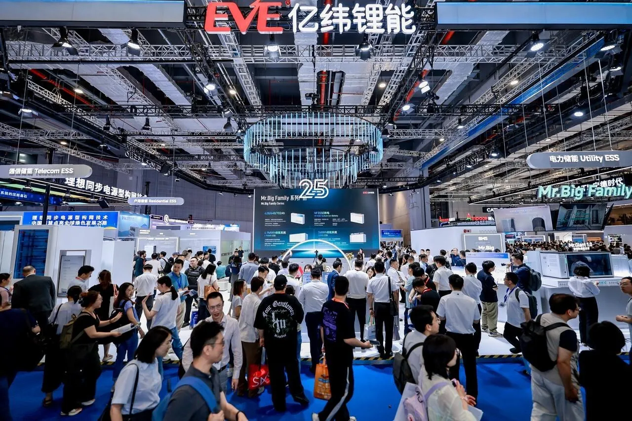 SNEC 2026 | EVE Energy Secures Over 67GWh in Major Orders, Extending Its Lead in Energy Storage